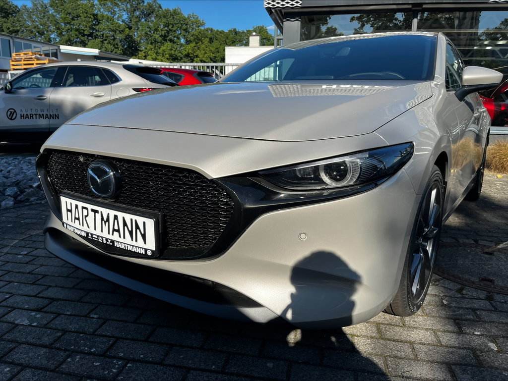 MAZDA 3 2.5L e-SKYACTIV G 140ps 6AT FWD Exclusive-line MAZDA 3 2.5L e-SKYACTIV G 140ps 6AT FWD Exclusive-line