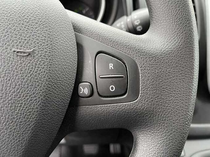 Renault Trafic Combi Grand Life ENERGY dCi 145